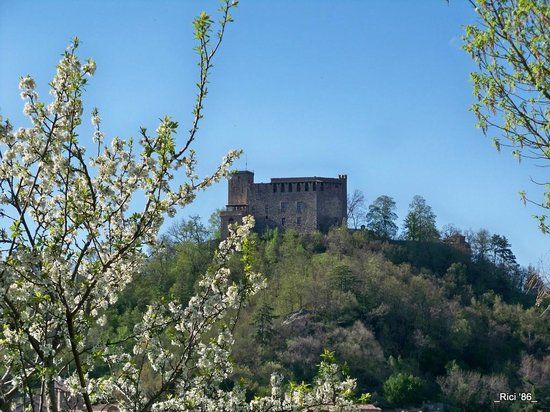 Castello Dal Verme di Zavattarello