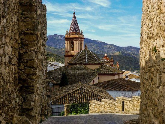 Iglesia de Santa María de la Mesa