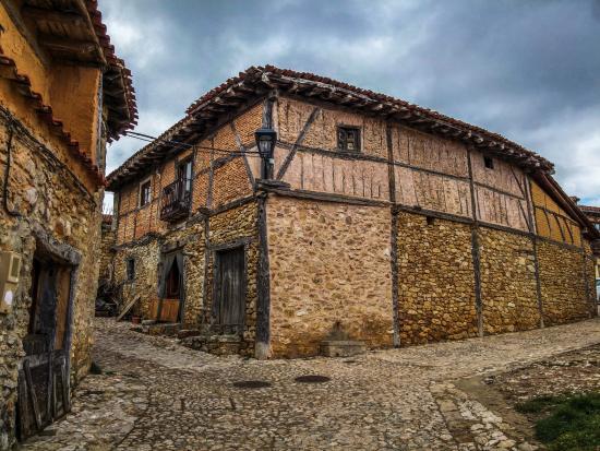 Castillo y Pueblo de calatañazor