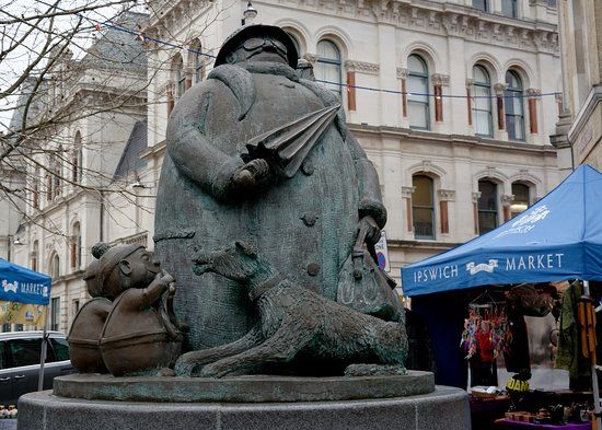 The Giles Statue