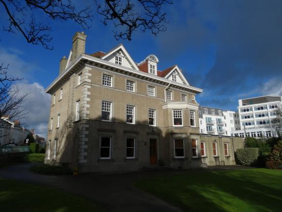 Priaulx Library