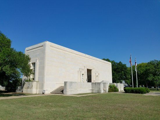 Gonzales Memorial Museum & Ampitheater
