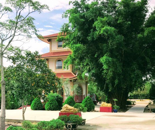 Linh Son Buddhist Temple