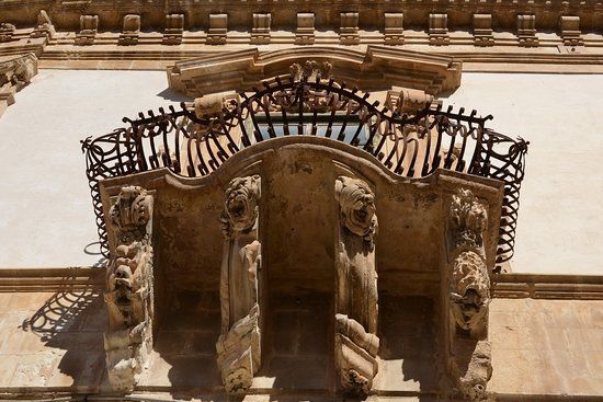 Palazzo Beneventano