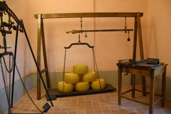 Museo delle bilance "Collezione Velio Ortolani"