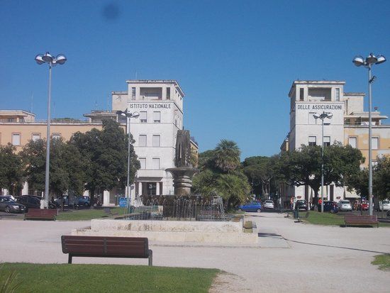 Piazza Della Liberta