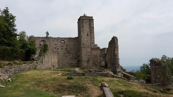 Ruderi del Monastero degli Olivetani