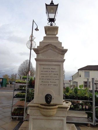 Matthew Webb monument