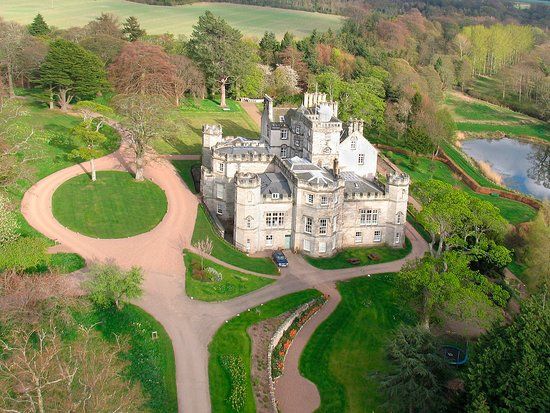 Winton Castle