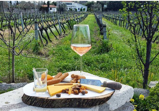 Urlice Bağcılık ve Şarapcılık