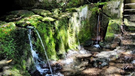 Tebing Tegallinggah Temple