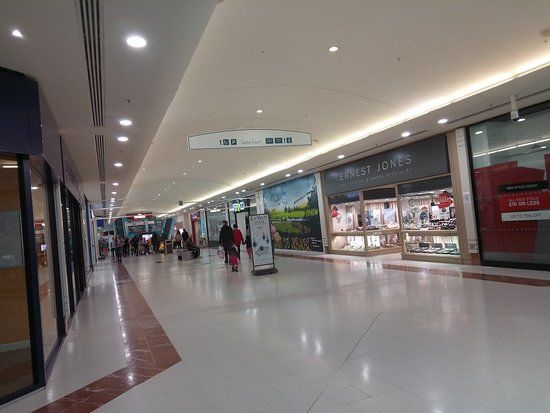 Marlowes Shopping Centre