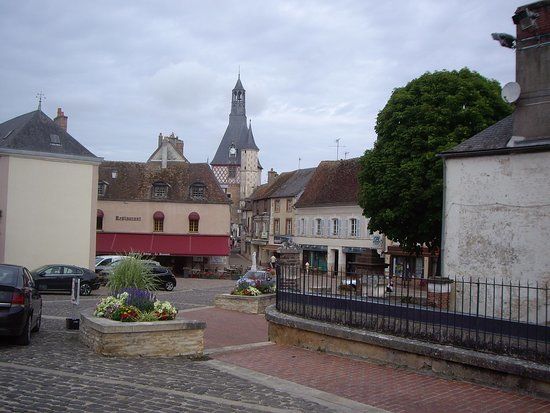 Le Beffroi de Saint-Fargeau