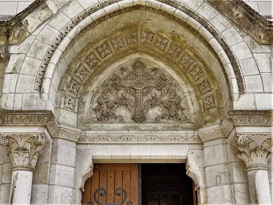 Eglise Sainte-Genevieve