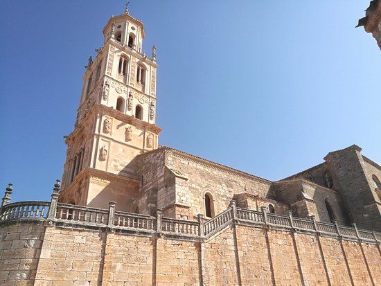 Real Colegiata Santa Maria del Campo