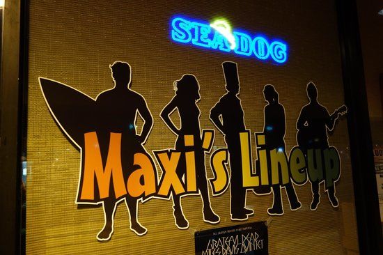 Maxi's Lineup