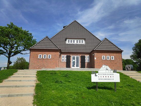 Neulandhalle