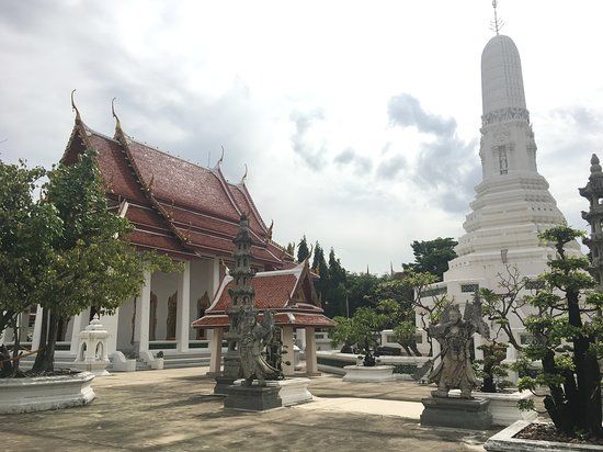 Wat Nang Ratchaworawiharn