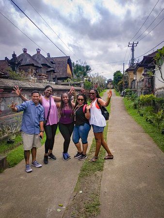 Taro Village Experience