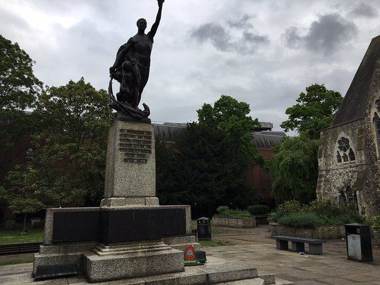 Kingston War Memorial Gardens
