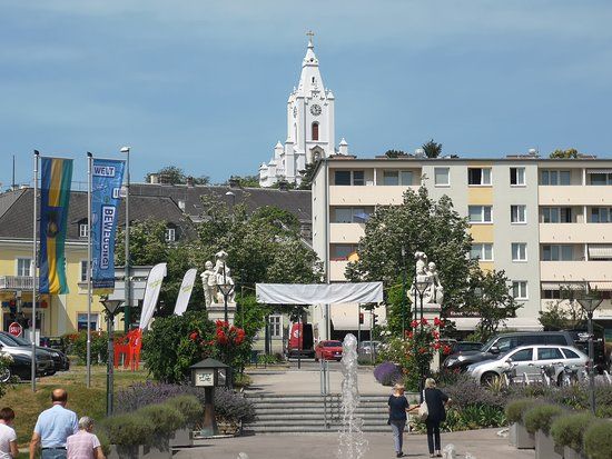 Katholische Pfarrkirche Bad Vöslau