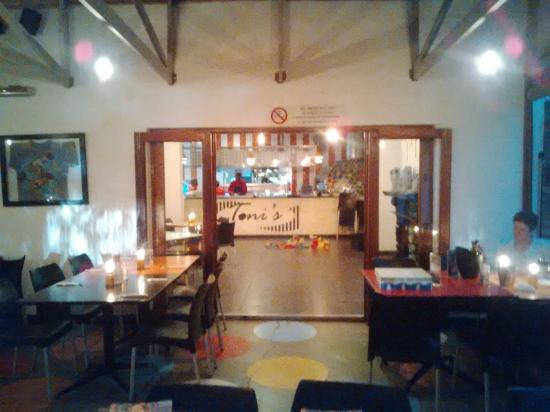 Toni's Fully Furnished Pizza Co