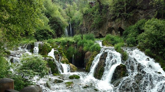Roughlock Falls Trail