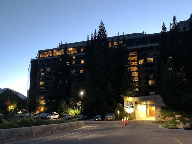 The Cliff Lodge