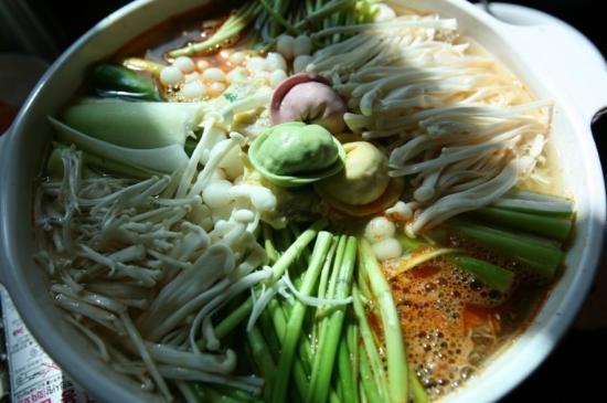 紫霞ソンマンドゥ