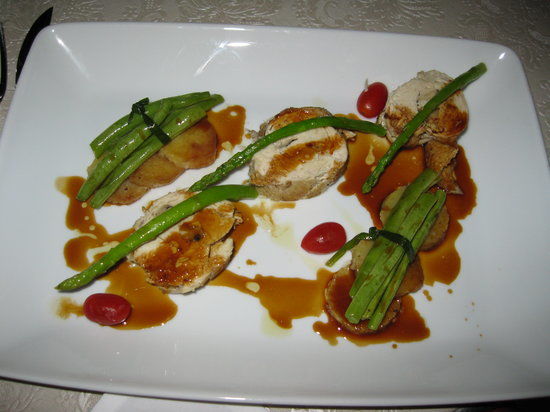 Brush Restaurant & Lounge