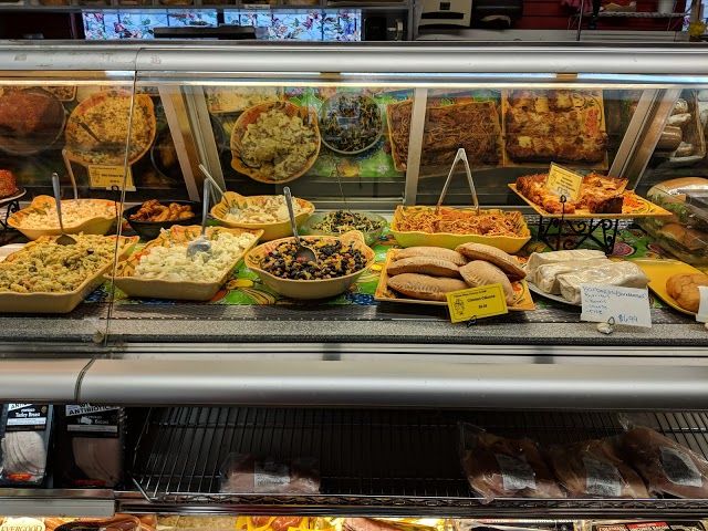 Pelican Plaza Grocery & Deli