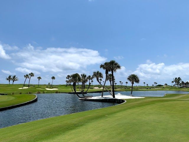 Palm Beach Par 3 Golf Course