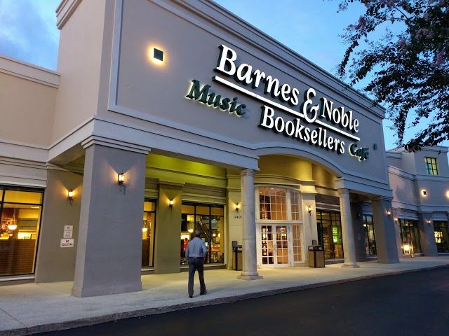 Barnes & Noble