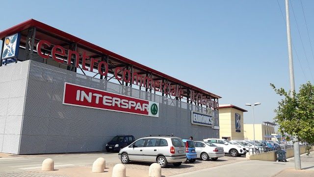 Centro Commerciale Il Giardino