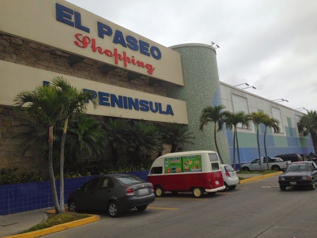 Paseo Shopping La Peninsula