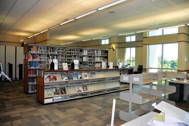 Largo Public Library