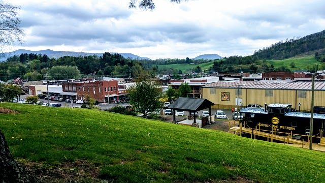 Ashe County Public Library