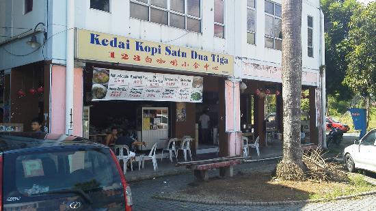 Kedai kopi satu dua tiga