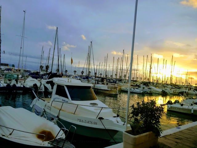 el puerto de Aiguadolc