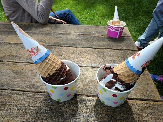 Twin Acres Ice Cream Shoppe