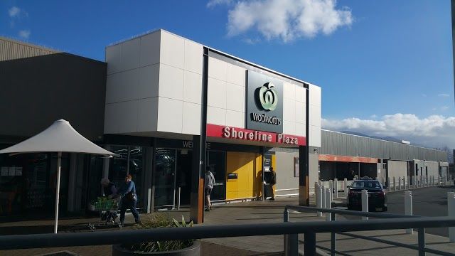 Shoreline Shopping Centre