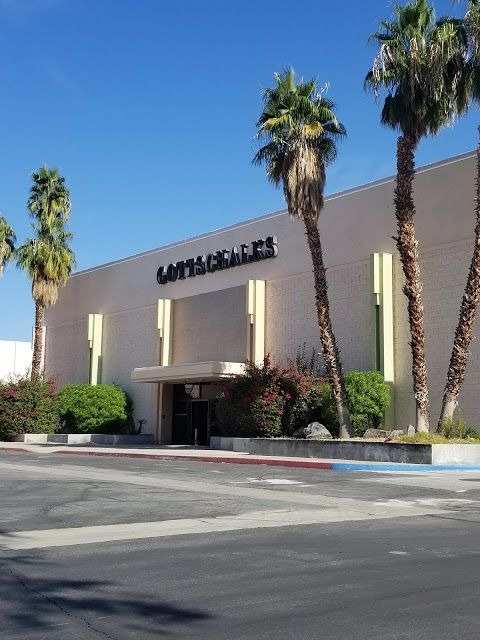 Palm Springs Vintage Market