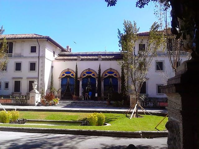 Phillip and Patricia Frost Museum of Science