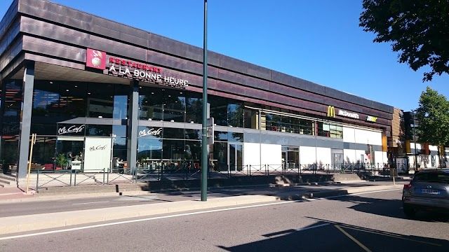 Centre Commercial Carrefour Annecy
