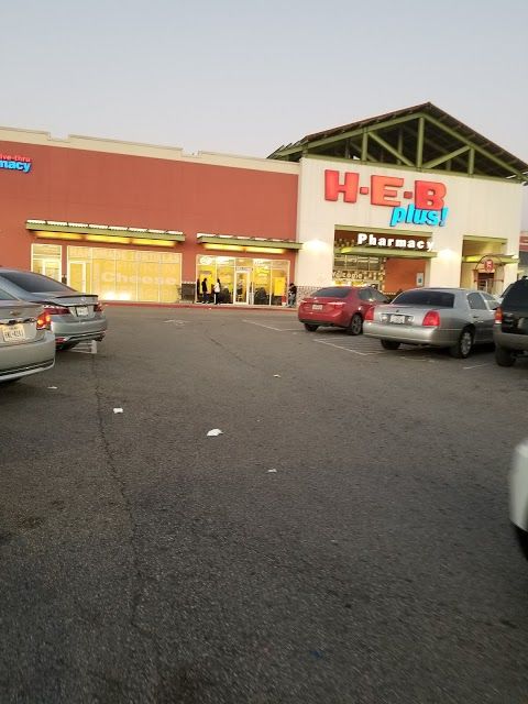 McCreless Corner Shopping Center