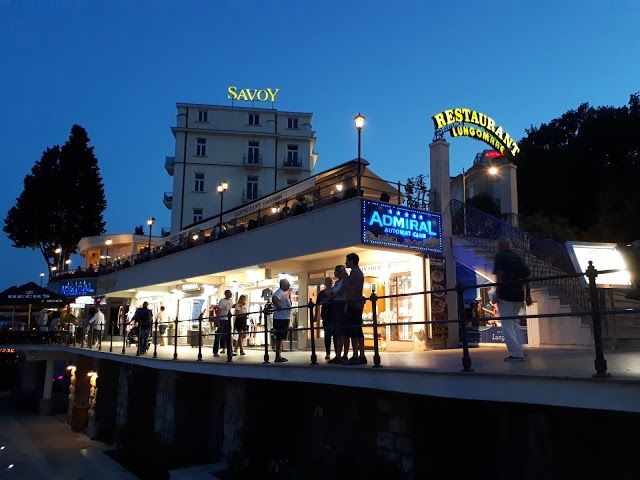 SLATINA Shopping Center