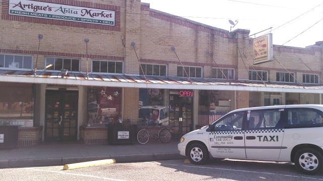 Artigue's Abita Market