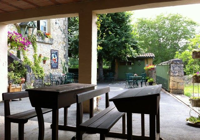 L'Ecole Buissonniere