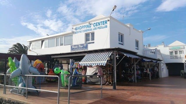 Shopping Center Centro Comercial Los Pocillos