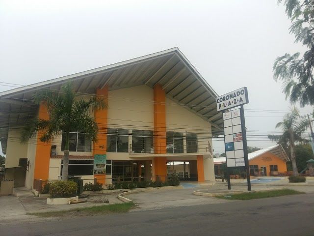 Coronado Plaza